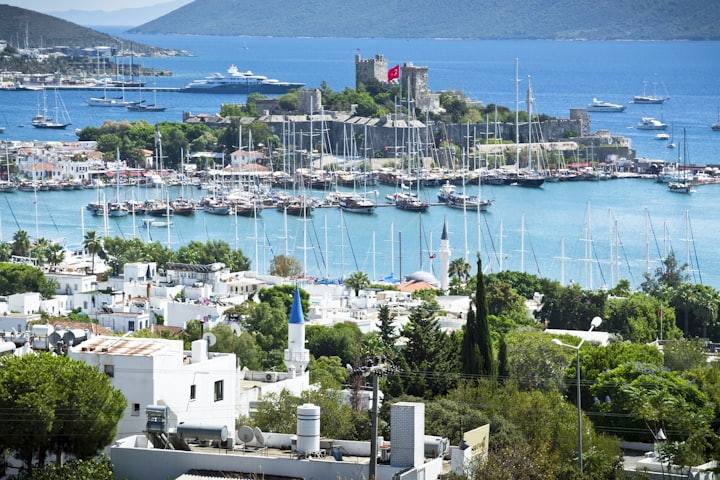 Bodrum — kale ve liman